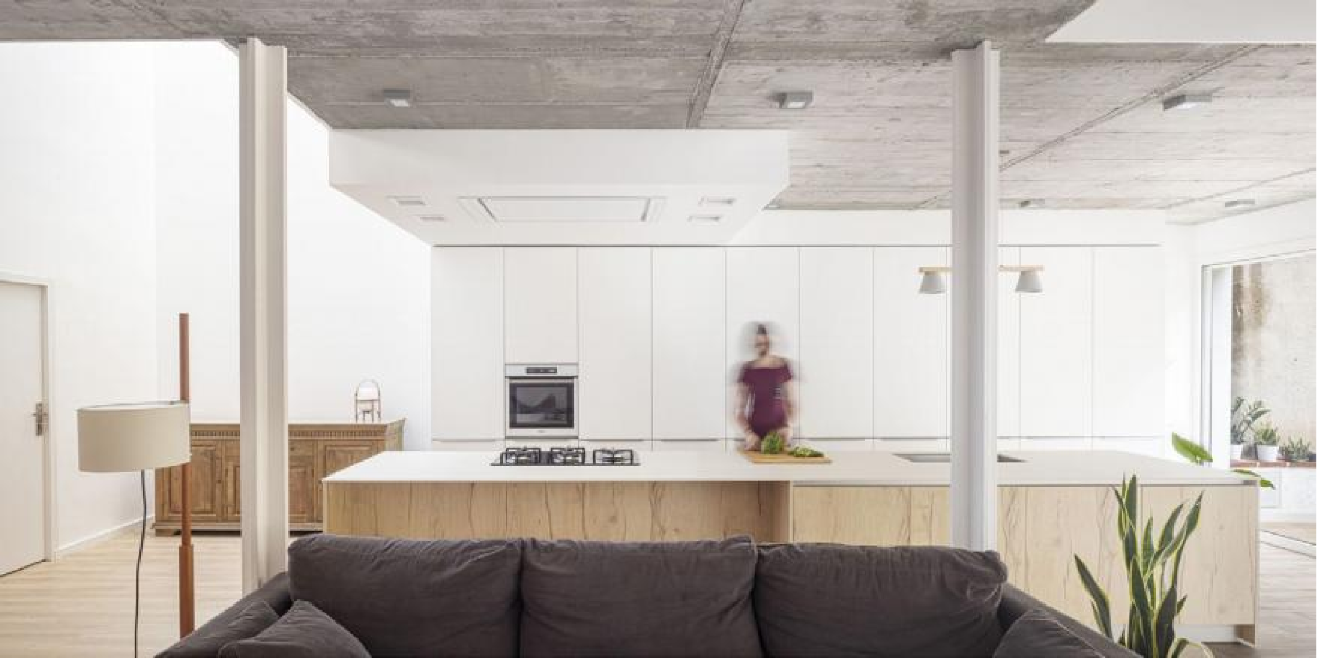 Custom Space-Saving L-Shaped Kitchen Cabinets - custom kitchen cabinets by Kojoon